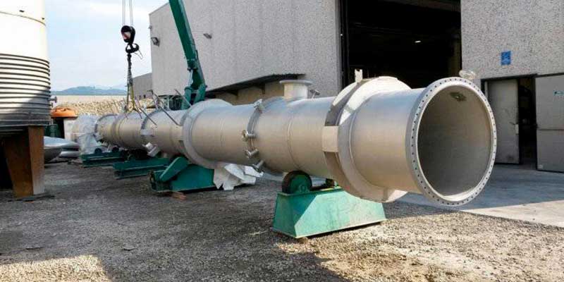 montaggio-distillatore-industriale-prodotto-da-overs-srl montaggio-distillatore-industriale-prodotto-da-overs-srl