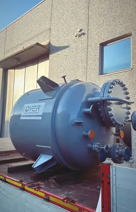 reattore-industriale-over-carico-camion