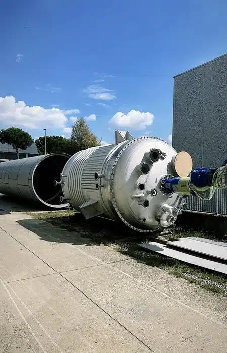 reattore-industriale-over-stoccaggio-cantiere